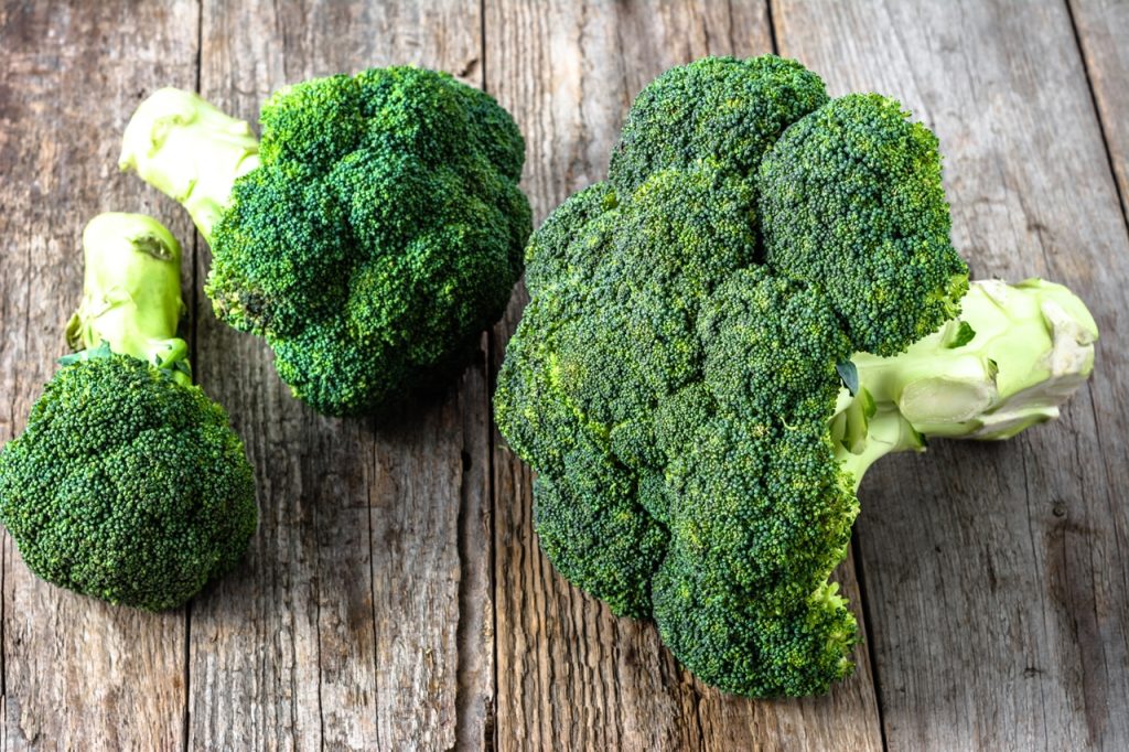 15 Proven Health Benefits of Broccoli | Health Tips